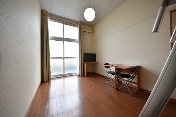 レオパレスチェリーの物件内観写真